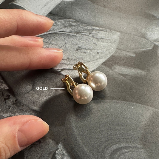 Round Solo Pearl Clip On Earrings